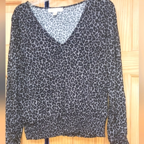 MICHAEL KORS LADIES WOMENS LARGE LG L ANIMAL PRINT TOP BLOUSE SHIRT $98 - Picture 1 of 2